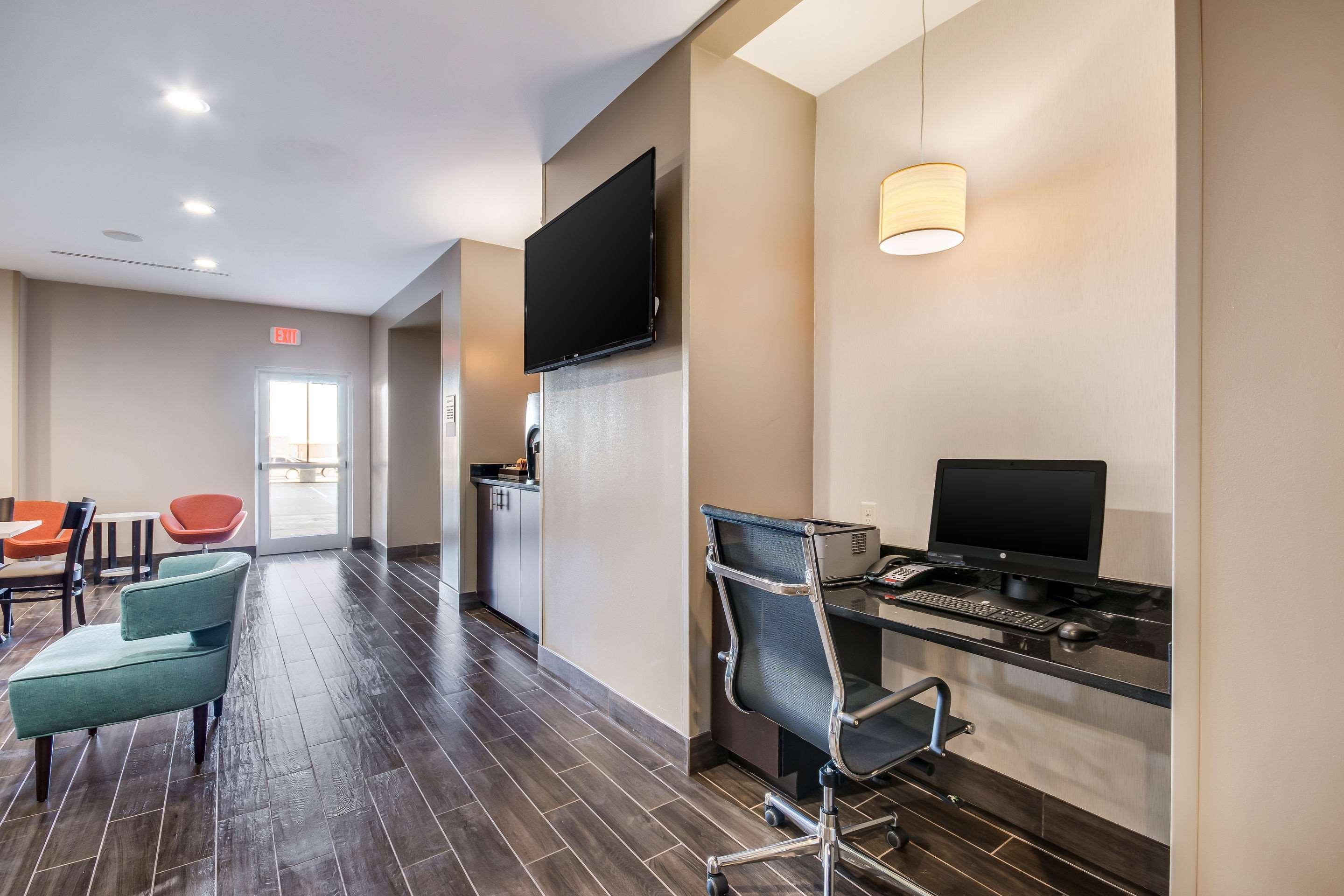 Sleep Inn & Suites Yukon Oklahoma City Екстериор снимка